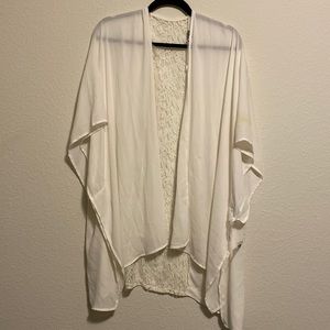 Charlotte Russe White Kimono